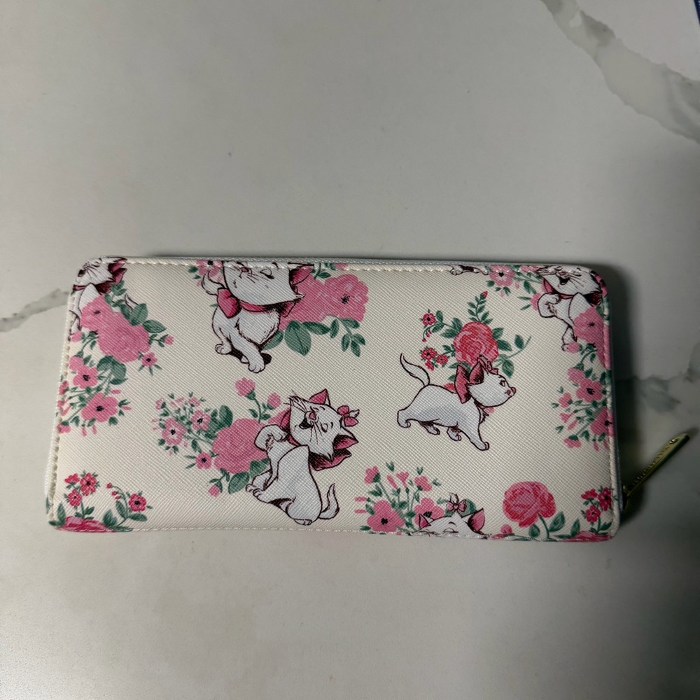Disney Aristocats Wallet - Picture 3 of 7
